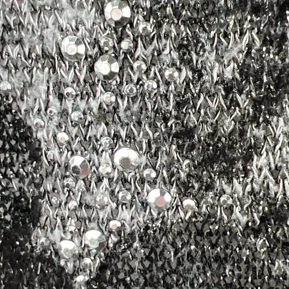 Rock & Republic Womens 1X Gray Top Sleeveless Black Embellished Cross Rayon Poly - Picture 3 of 8